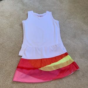 Girls tennis outfit- excellent like new- size 6